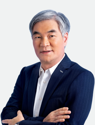 Henry Tan