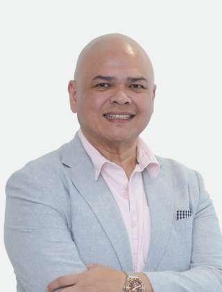 Picture of Rene Menezes